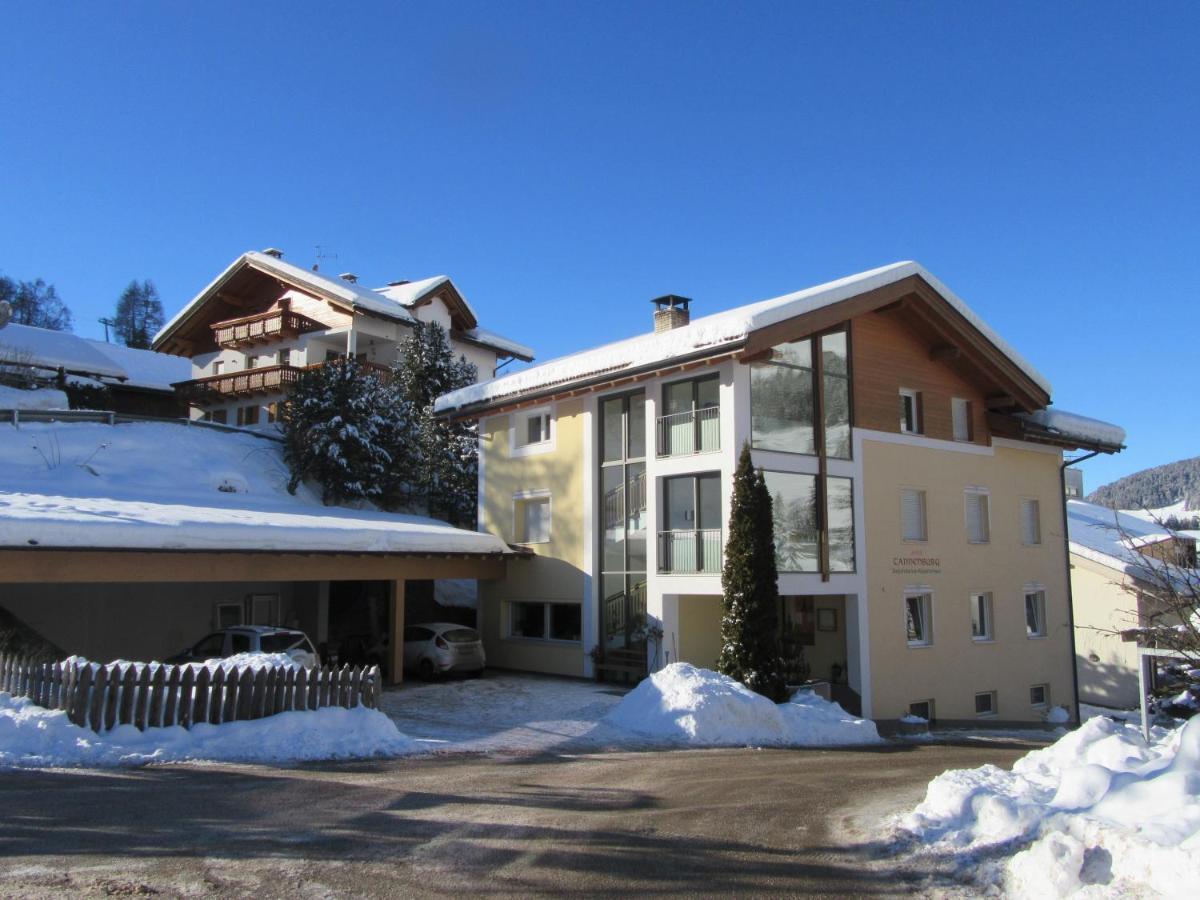 Haus Tannenburg Apartman Funes  Kültér fotó